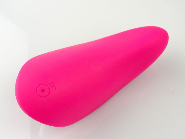 So sánh Máy massage kích thích điểm G Nalone Crescent Bay 7 chế độ rung có tốt không?